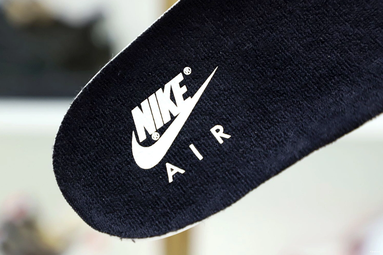 JORDAN 2019 RETRO 11 AIR 'BRED' 0123